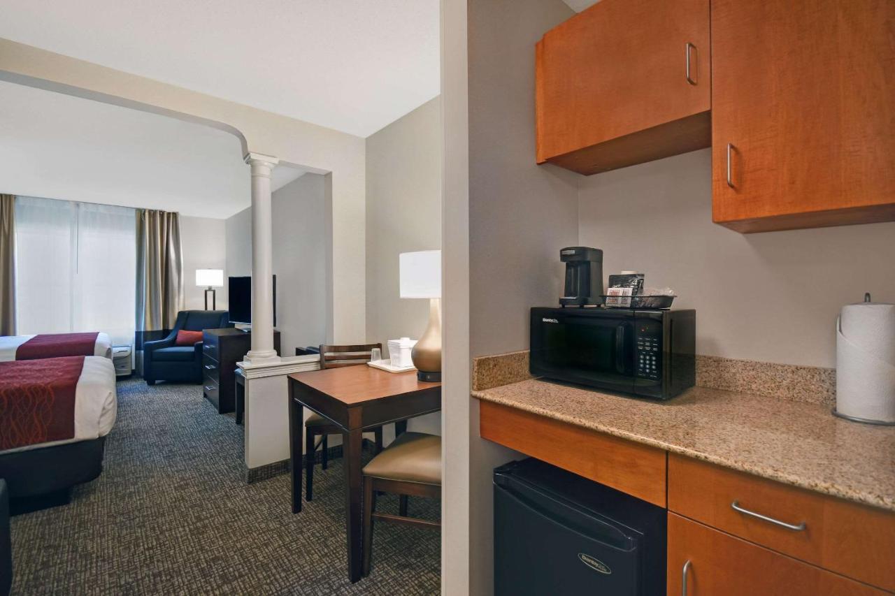 Comfort Inn & Suites Wilton Extérieur photo