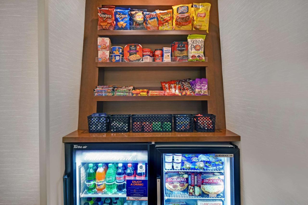 Comfort Inn & Suites Wilton Extérieur photo