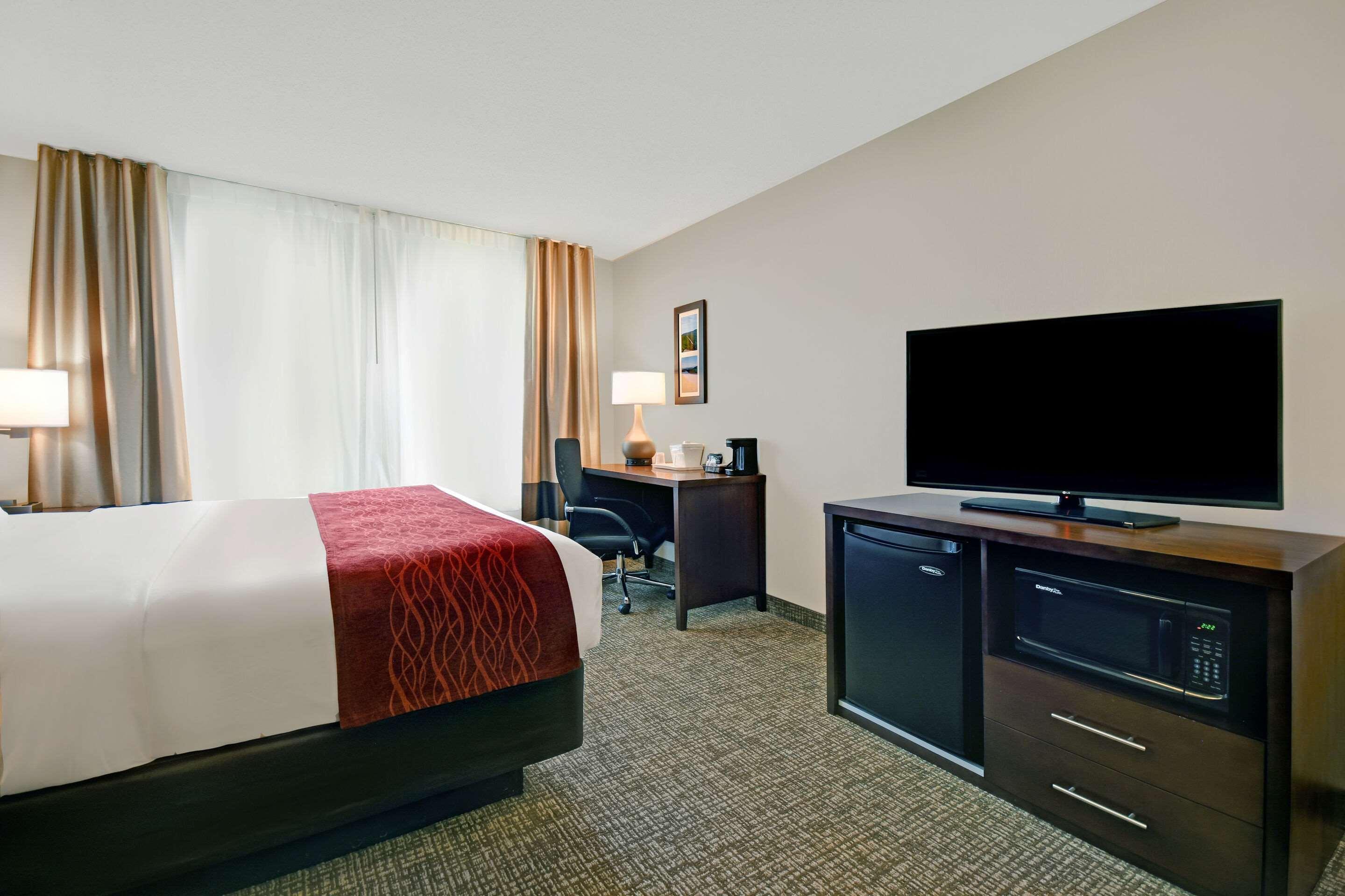 Comfort Inn & Suites Wilton Extérieur photo