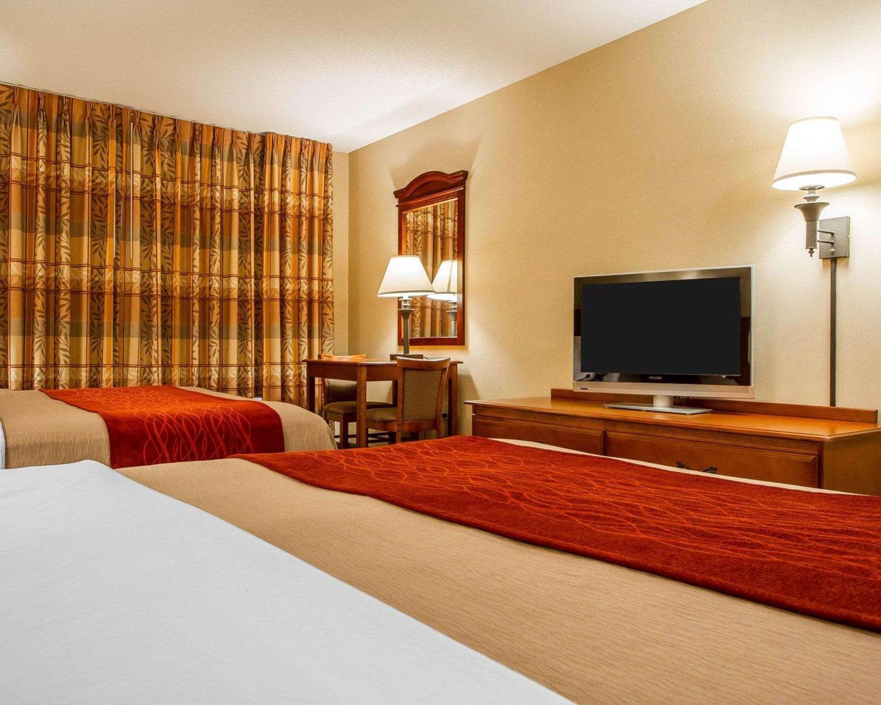 Comfort Inn & Suites Wilton Extérieur photo