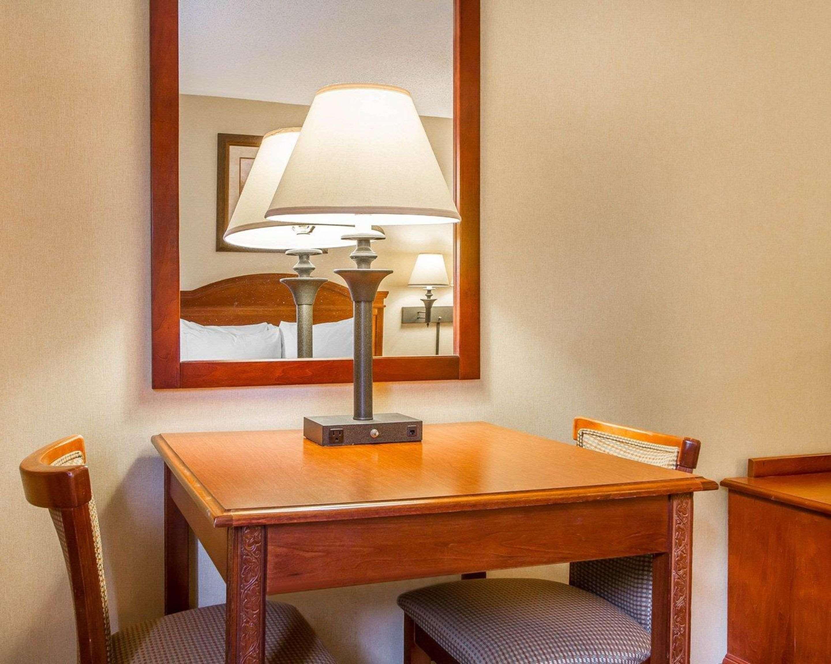Comfort Inn & Suites Wilton Extérieur photo