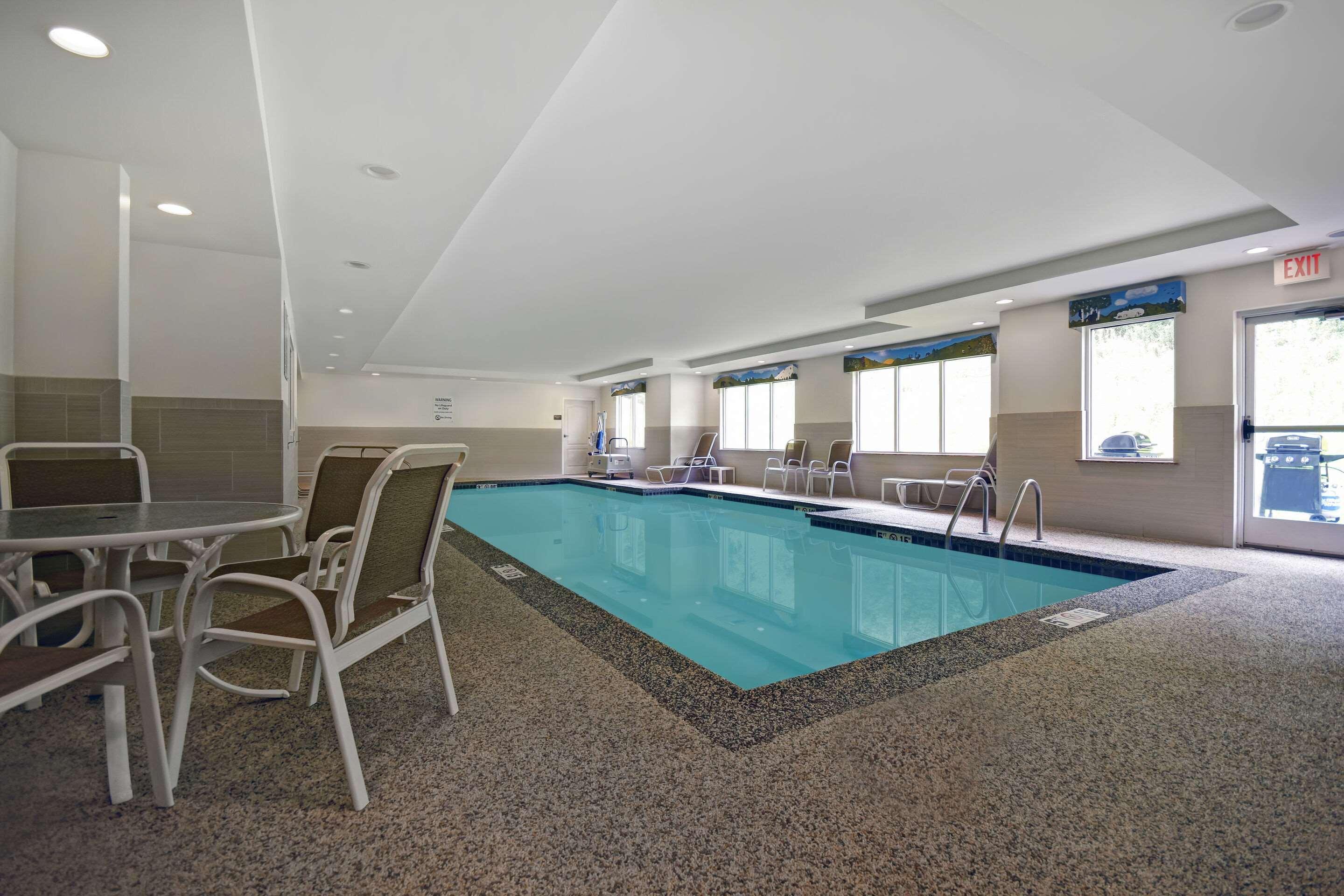 Comfort Inn & Suites Wilton Extérieur photo