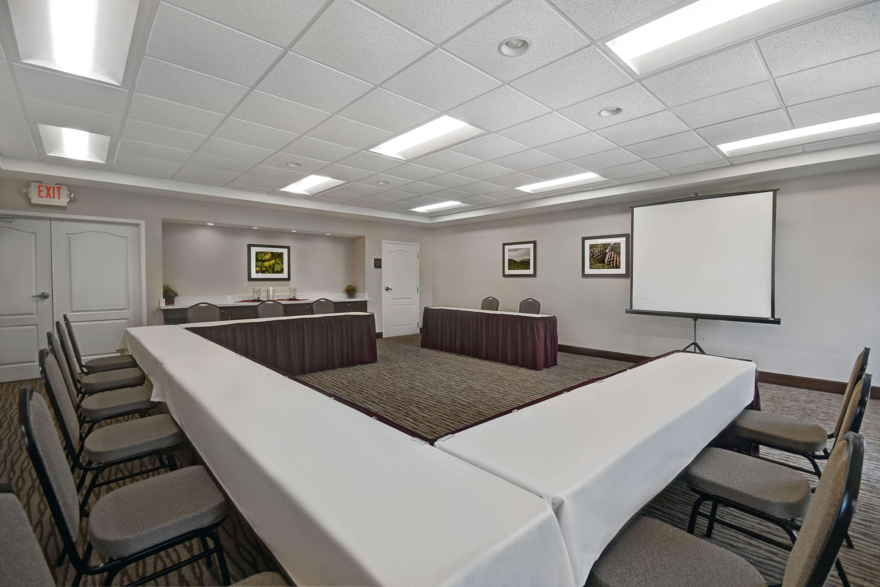 Comfort Inn & Suites Wilton Extérieur photo