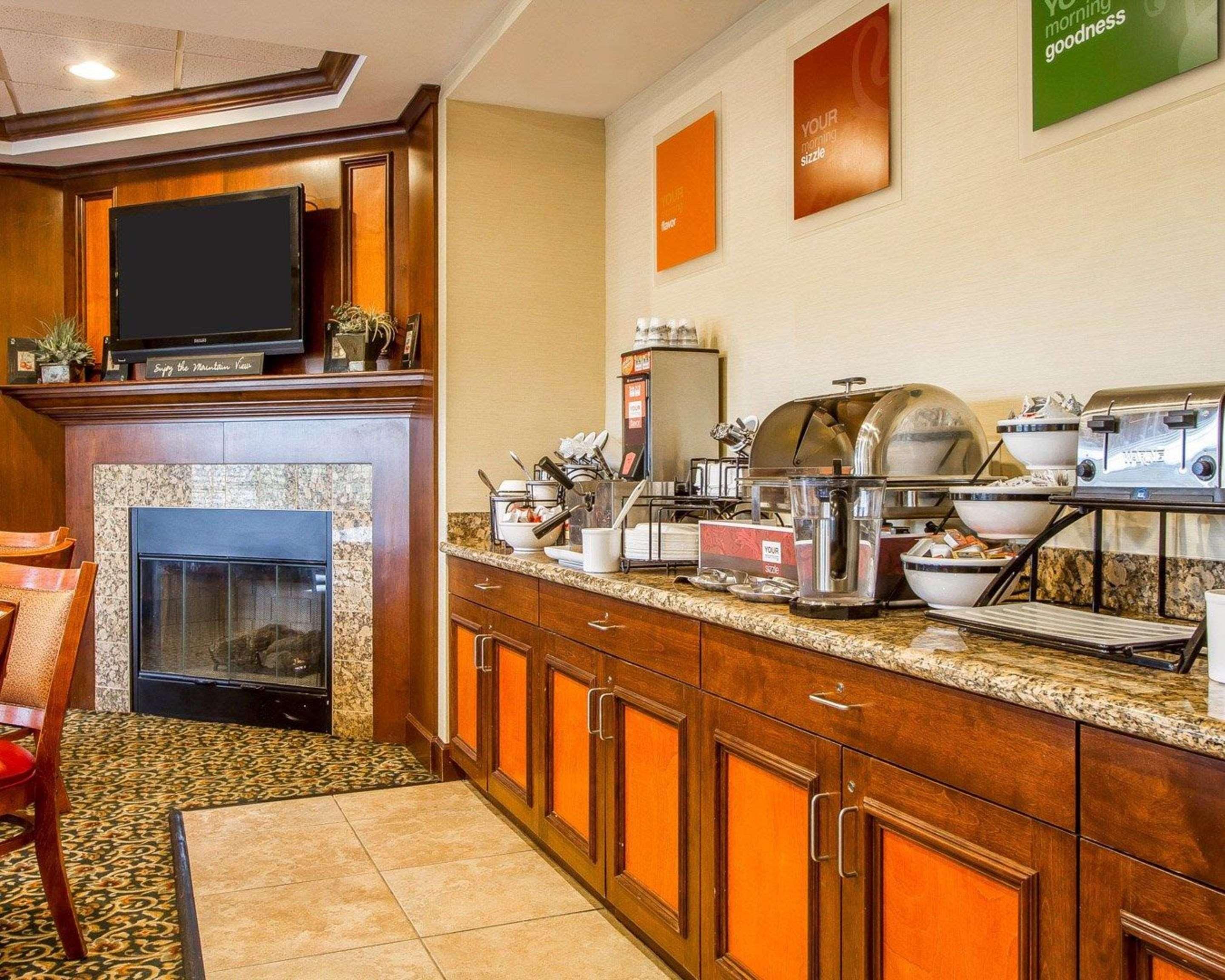 Comfort Inn & Suites Wilton Extérieur photo