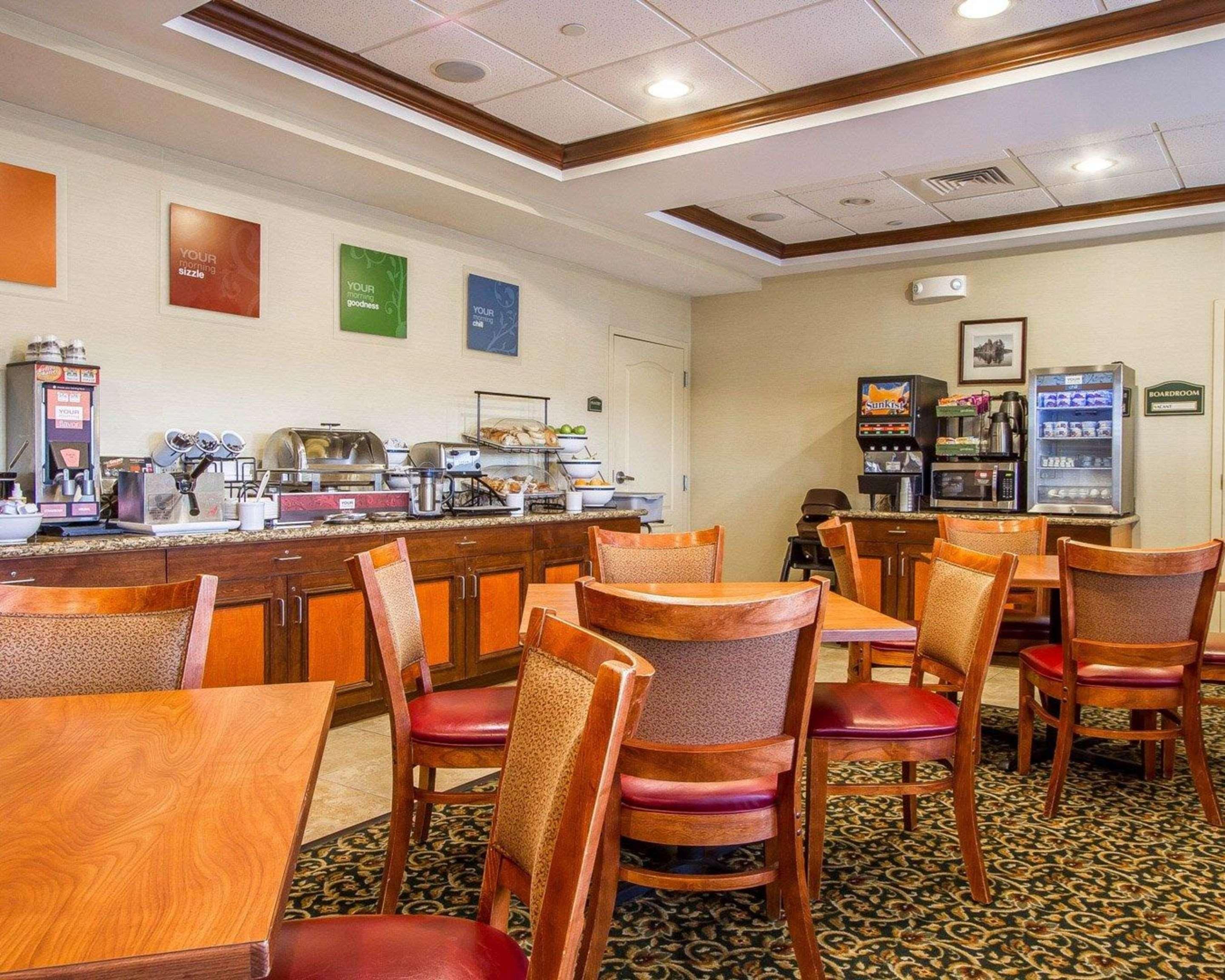Comfort Inn & Suites Wilton Extérieur photo